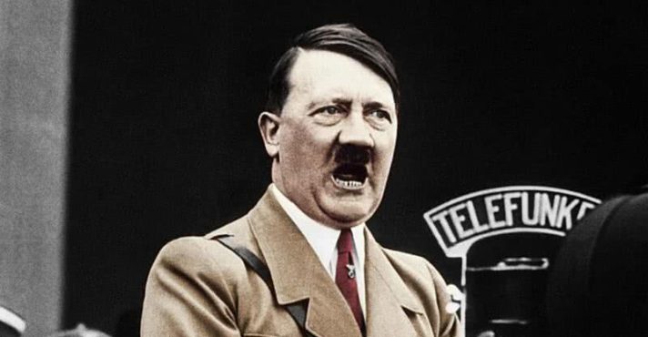 Adolf Hitler não chegou ao julgamento: a exemplo dos seus dois principais assessores, Himmler e Goebbels, o líder nazista cometeu suicídio para não ser capturado pelas forças aliadas | Foto: Reprodução/Redes sociais