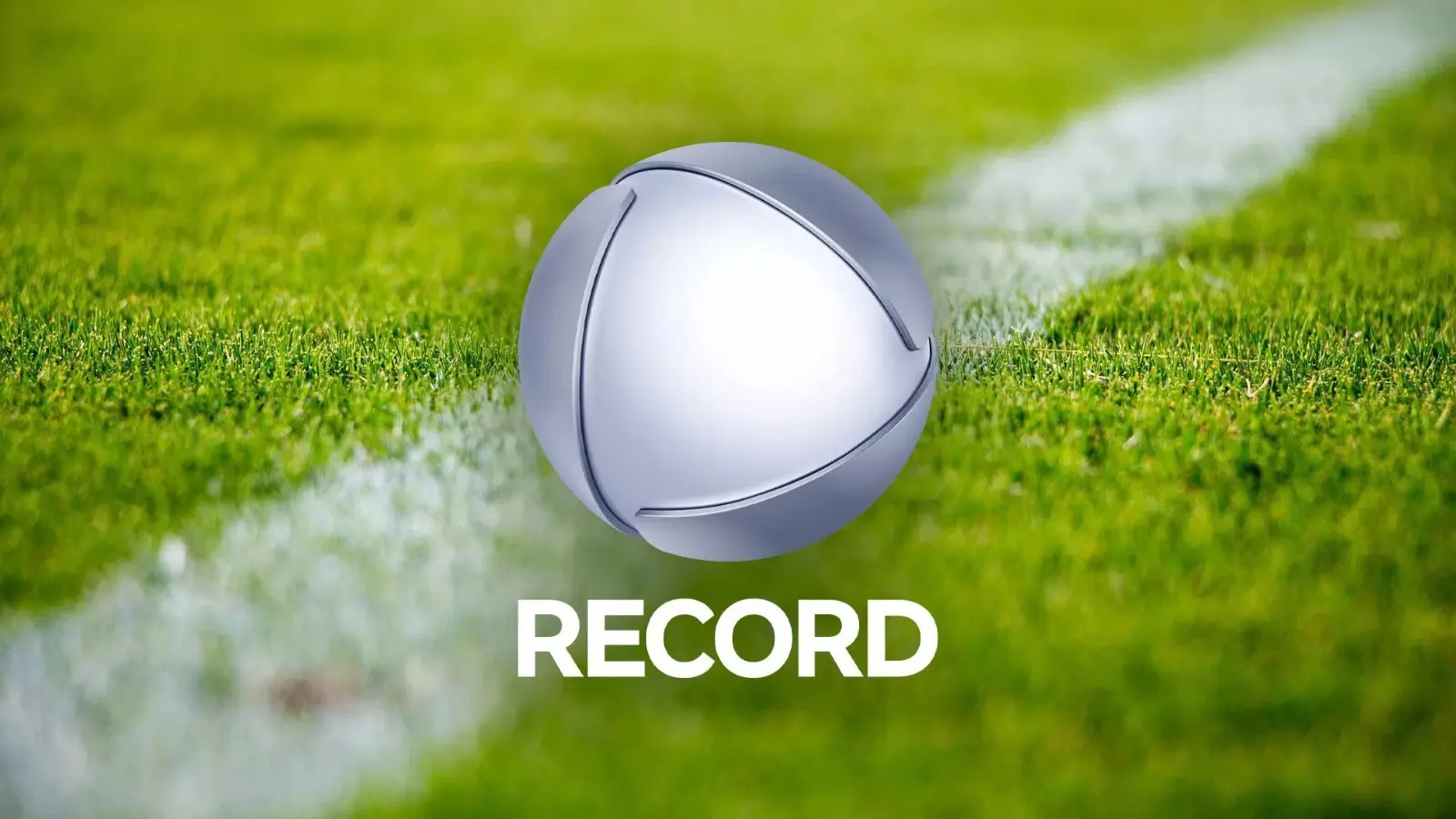 Foto do logotipo da Record em um campo de futebol