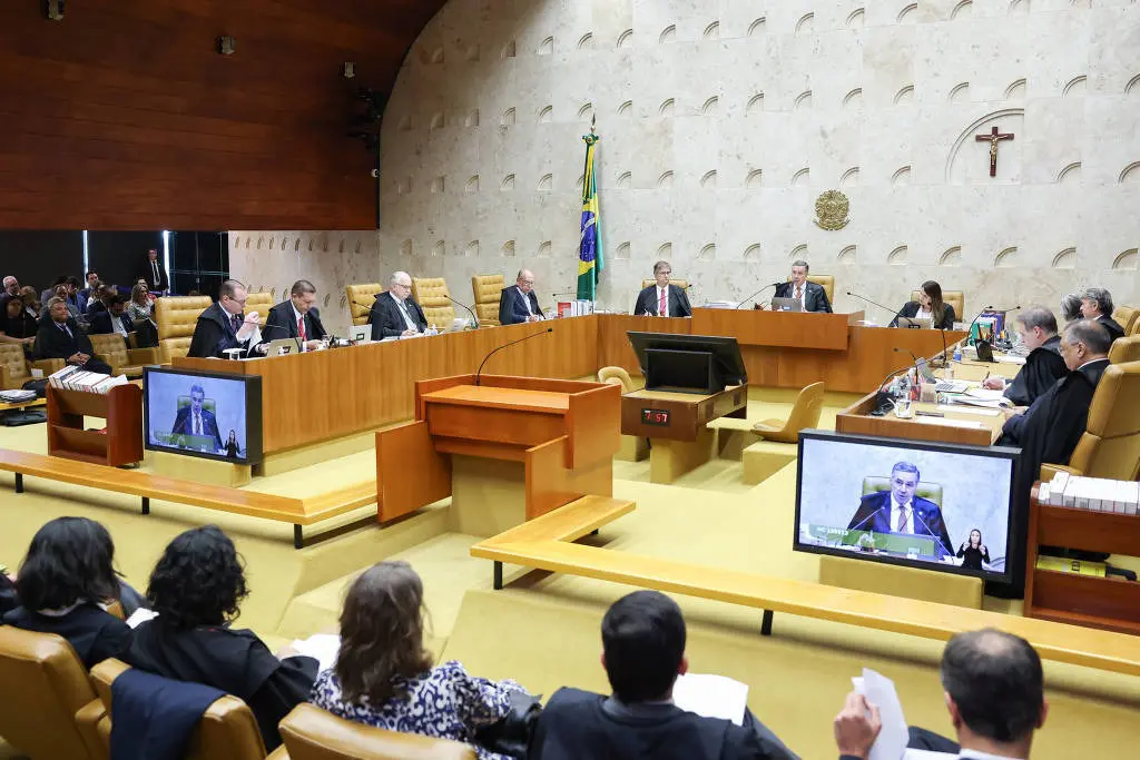 Maioria do plenário do STF acompanhou o voto do relator: segundo magistrados, residentes fora do Brasil já são prejudicados por não terem direito à dedução do IR | Foto: Antonio Augusto/Divulgação/STF