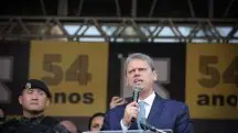 Governador de São Paulo, Tarcísio de Freitas (Republicanos) acredita que a suspensão de contrato faria a empresa corrigir os erros ou evitar a renovação da concessão atual | Foto: Governo de São Paulo/Divulgação