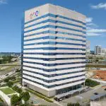 Sede da filial brasileira da Enel, em São Paulo (SP): rápida pressão política por rompimento de contrato esbarra na complexa legislação que sugere um longo rito processual | Foto: Enel/Divulgação