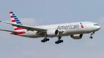 Um Boeing 777-200, da American Airlines — mesmo modelo que retornou a São Paulo depois de voar, com destino a Miami