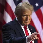 Trump, no discurso da vitória nas eleições deste ano – 6/11/2024 | Foto: Carlos Barria/Reuters