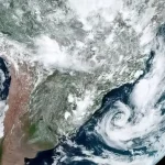 Ciclone pode aumentar os ventos costeiros e a agitação marítima | Foto: Divulgação/Nasa