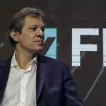 Ministro da Fazenda, Fernando Haddad, criticou Bolsonaro por alta do dólar