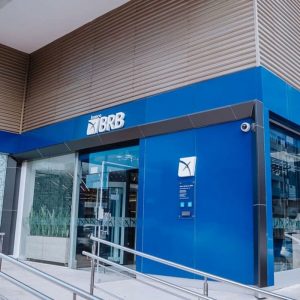 O BRB reforça que suas ações de marketing, que incluem a compra dos ingressos VIP no GP de Fórmula 1, seguem práticas do mercado financeiro e visam a ampliar visibilidade e fortalecer a marca | Foto: Reprodução/Twitter/X
