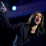 Kamala Harris, em um comício de campanha, no Wisconsin State Fair Park, em Milwaukee, Wisconsin - 1º/11/2024 | Foto: Elizabeth Frantz/Reuters