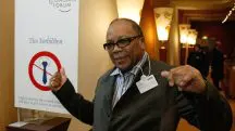 Quincy Jones em encontro do Fórum Econômico Mundial, em Davos, na Suíça, em 2004
