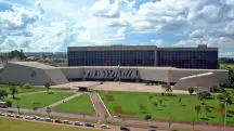 O salário dos ministros do STJ atualmente é de R$ 41.808,09 mensais | Foto: Reprodução/Wikipédia