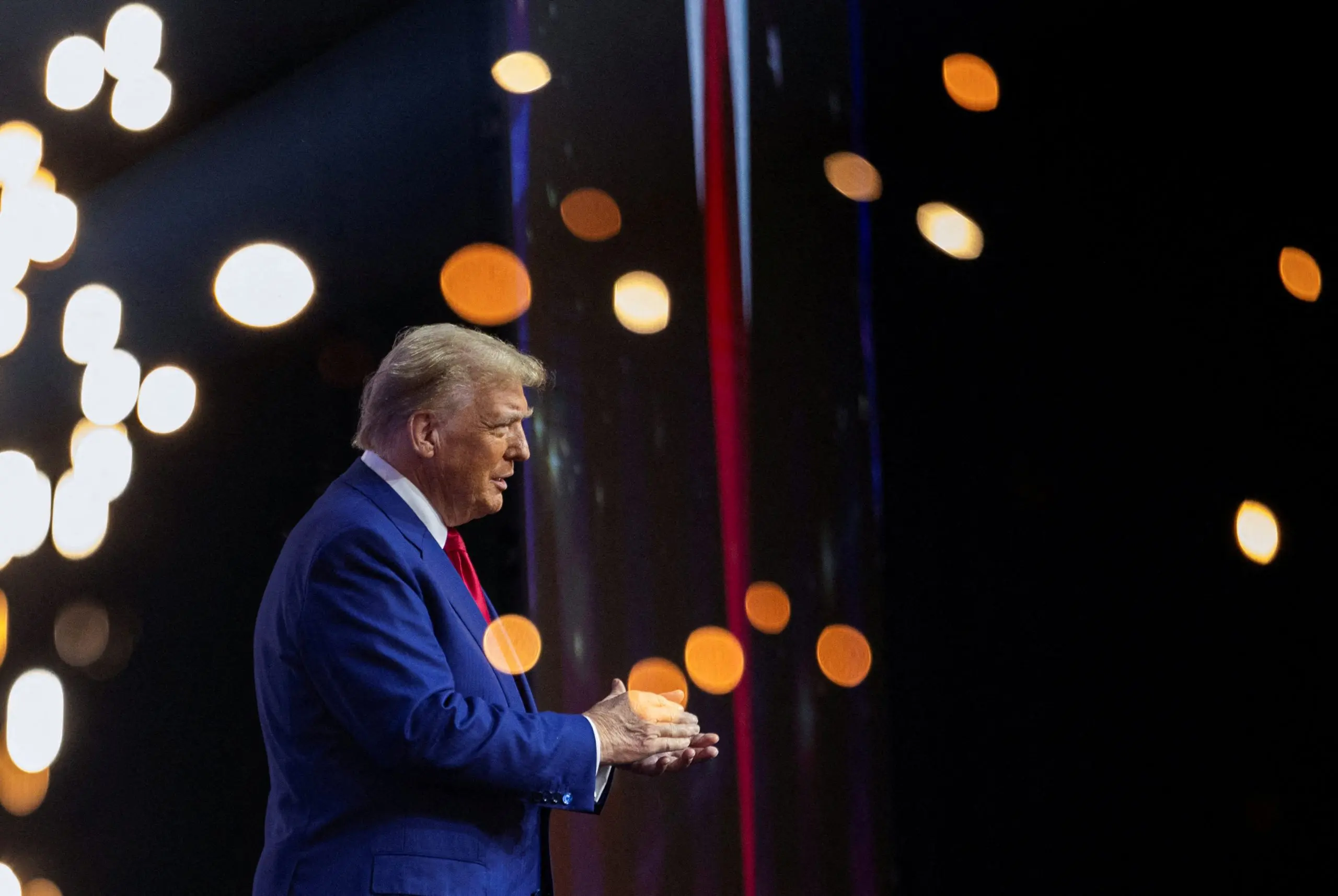 Trump, em evento patrocinado pelo grupo Turning Point USA, em Duluth, na Geórgia - 23/10/2024 | Foto: Carlos Barria/Reuters