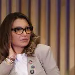 Janja reclama de não ter gabinete como outras primeiras-damas