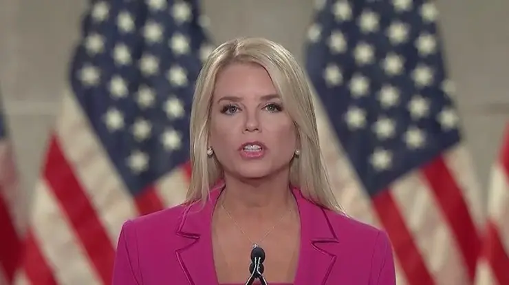 Pam Bondi é antiga aliada do republicano Donald Trump | Foto: Reprodução/YouTube