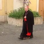 Vaticano parabeniza Trump