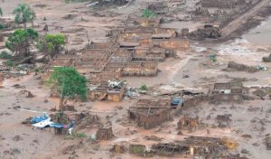 Casas atingidas pela lama em Mariana (MG) | Foto: Reprodução/Redes sociais