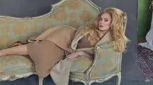 A música Million Years Ago, da cantora britânica Adele, é bloqueada por suspeita de plágio