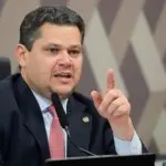 Alcolumbre é alvo de diversas investigações sobre a destinação de recursos públicos por meio de emendas parlamentares | Foto: Saulo Cruz/Agência Senado