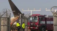 Explosão avião Boeing Coreia do Sul