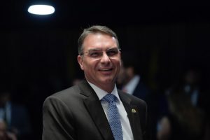 O senador Flávio Bolsonaro (PL-RJ), durante sessão plenária | Foto: Saulo Cruz/Agência Senado