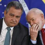 O ministro da Casa Civil, Rui Costa, e o presidente Luiz Inácio Lula da Silva | Foto: Marcelo Camargo/Agência Brasil