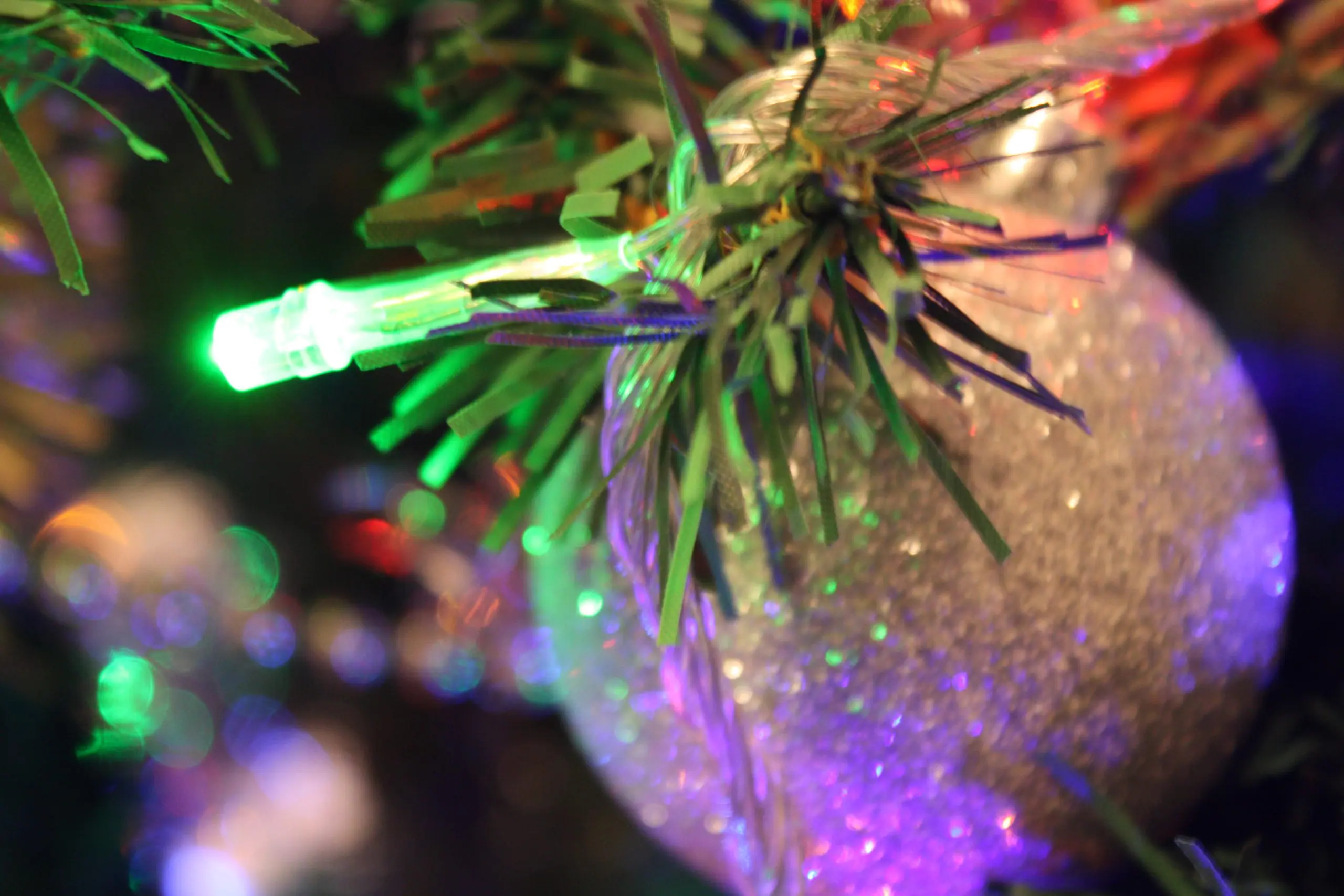 Embora a repressão puritana tenha tentado suprimir o Natal, contudo, a celebração persistiu e evoluiu | Foto: Reprodução/Flickr