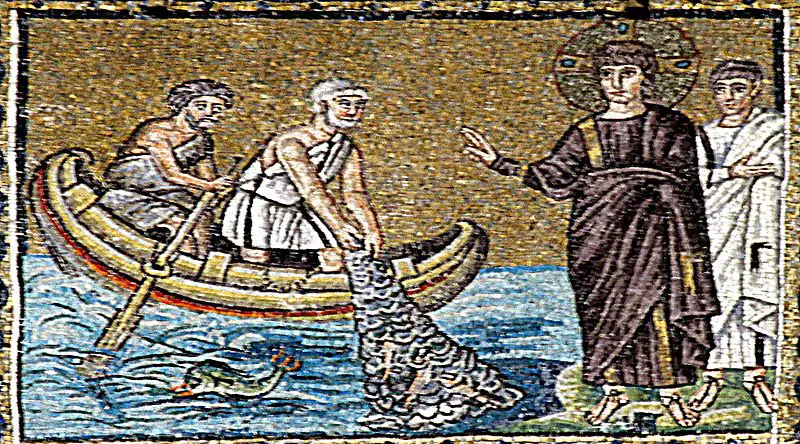 As narrativas bíblicas relatam os apóstolos tentando pescar a noite inteira, sem conseguir capturar peixes. Depois, Jesus aparece e manda os discípulos lançarem a rede ao outro lado do mar, o que resultou em uma pesca abundante | Foto: Reprodução/Wikimedia Commons