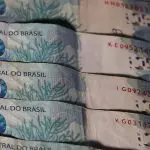 O cálculo do salário mínimo leva em conta a inflação dos últimos 12 meses, encerrando-se em novembro, e o crescimento do Produto Interno Bruto (PIB) dos dois anos anteriores | Foto: José Cruz/Agência Brasil