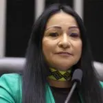 O caso chegou ao conhecimento da deputada Silvia Waiãpi, que denunciou a ação dos professores à Delegacia Especializada de Repressão a Crimes Contra a Criança e o Adolescente (Dercca), que está investigando o caso | Foto: Divulgação/Câmara dos Deputados