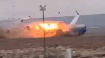 avião com 67 pessoas cai no cazaquistão