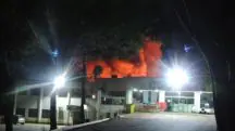 Incêndio no galpão da Cotrirosa, no Rio Grande do Sul | Foto: Reprodução/Redes sociais