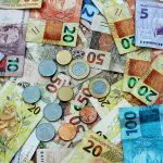 Abono salarial começará a ser pago em fevereiro