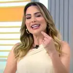 Foto da apresentadora Rachel Sheherazade