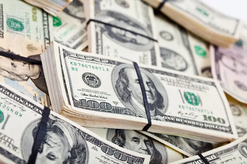Maços de dólar, a moeda dos Estados Unidos