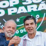 Presidente Lula e Helder Barbalho, governador do Estado do Pará, durante cerimônia de anúncio da realização da COP30 no município de Belém (17/6/23) | Foto: Ricardo Stuckert/PR