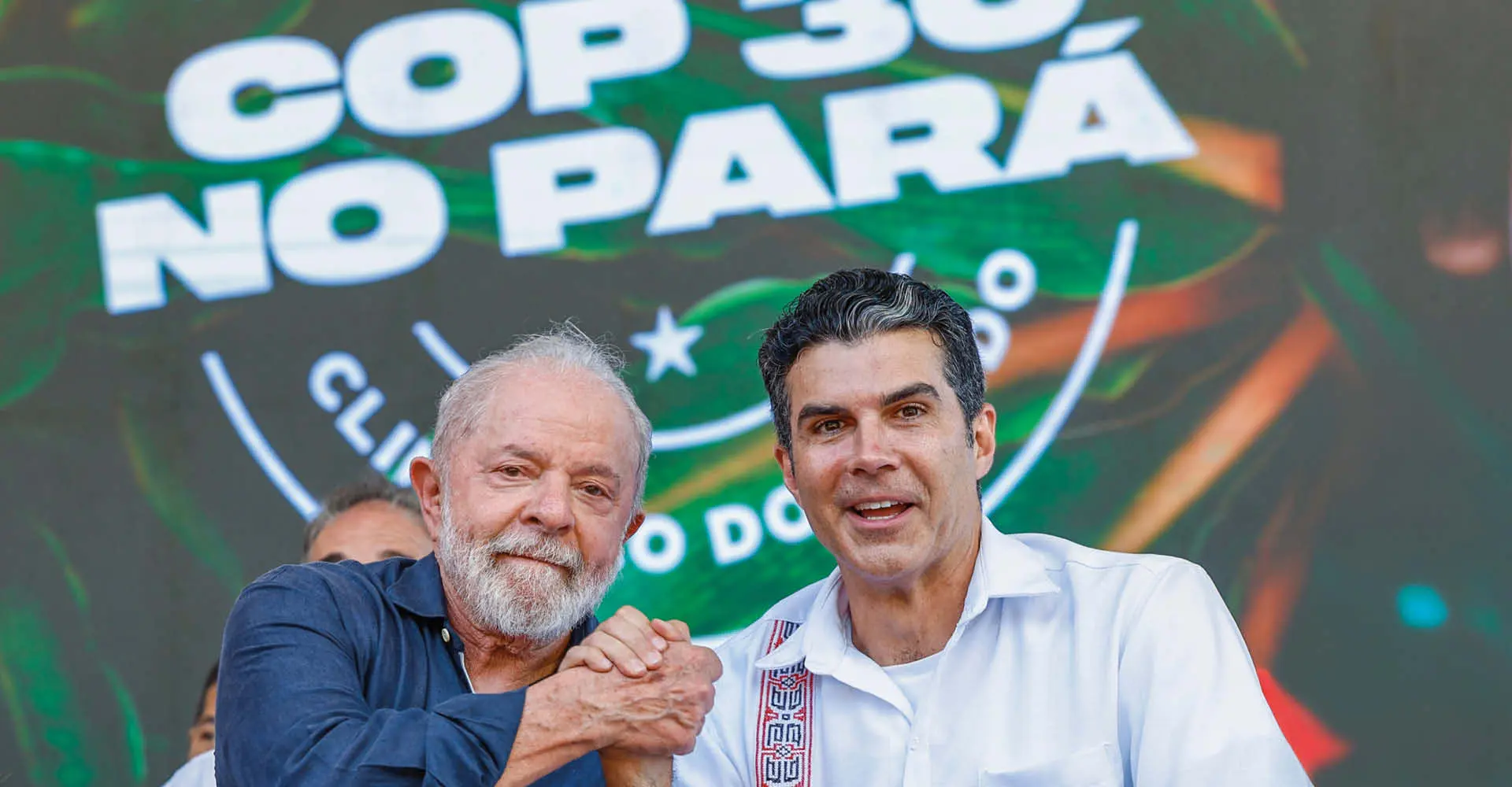 Presidente Lula e Helder Barbalho, governador do Estado do Pará, durante cerimônia de anúncio da realização da COP30 no município de Belém (17/6/23) | Foto: Ricardo Stuckert/PR