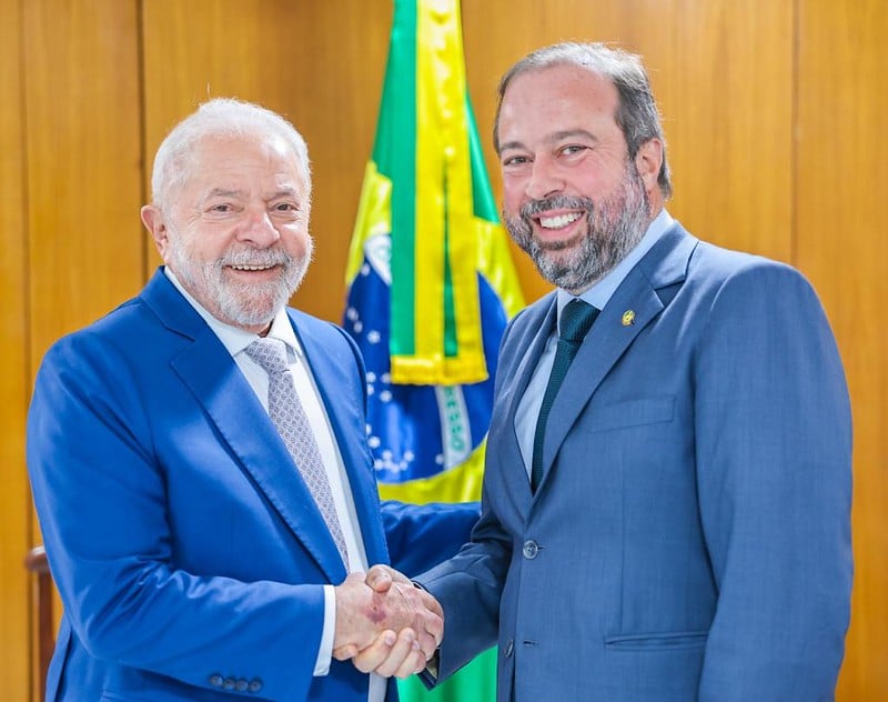 Delação de Vorcaro sugere repasses para ministro d