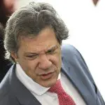 Fernando Haddad participa de coletiva de imprensa