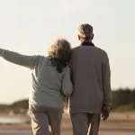 Casal de idosos, em alusão à matéria - Pesquisa da USP mapeia genes de centenários para entender o envelhecimento saudável