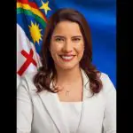 A governadora de Pernambuco, Raquel Lyra (PSDB-PE), que destinou R$ 3 milhões da Educação para a UNE