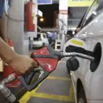 Especialistas explicam que a vantagem do etanol ocorre quando seu preço é até 70% do valor da gasolina, em razão do fato de o etanol ter um rendimento energético inferior | Foto: Marcello Casal Jr/Agência Brasil