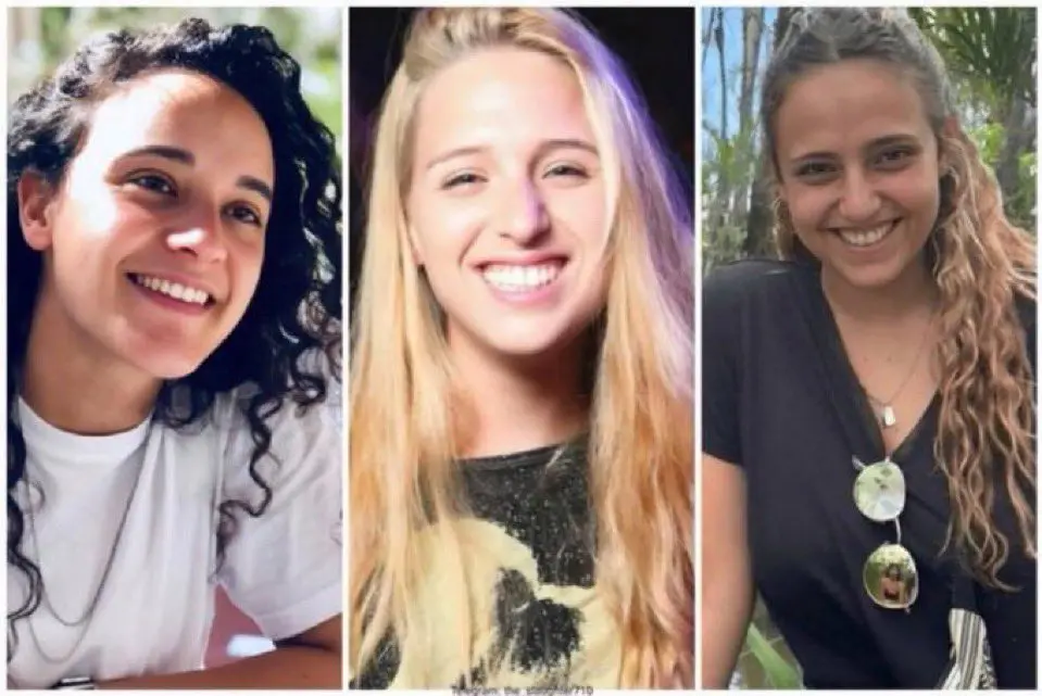 Já em Israel, ex-reféns aprisionadas pelo Hamas dizem que grupo terrorista usam instalações da ONU em Gaza