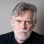 José de Abreu adquiriu o apartamento já mobiliado e concluiu o pagamento do financiamento em outubro, depois de pagar mais de 100 parcelas | Foto: Reprodução/Twitter/X/@forumeplay