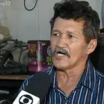 O motorista Antônio Pereira: indenização por danos e morais e recompensa pela 'honestidade' | Foto: Reprodução/TV Anhanguera