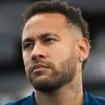 Neymar retorna Santos