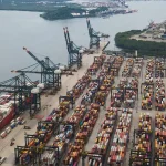Porto de Santos, responsável pela exportação para diversos países, incluindo os EUA