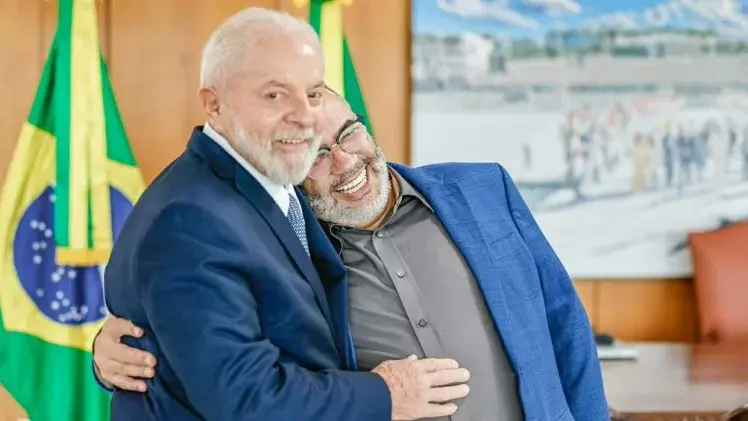 Vice-prefeito de Hortolândia, Cafu Cesar, e o presidente Luiz Inácio Lula da Silva | Foto: Reprodução/Twitter/X/@julia_affonso_