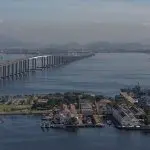 Vista aérea da Base Naval da Marinha, na ilha Mocanguê, em Niterói (RJ)