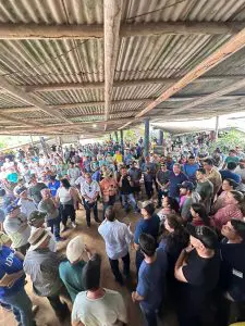 Apoio à família com risco de ser expulsa da própria fazenda reúne mais de 400 pessoas no ES - família bettim