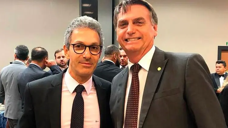 Governador de Minas Gerais, Romeu Zema, e o ex-presidente Jair Bolsonaro | Foto: Reprodução/Twitter/X/@tribunademinas