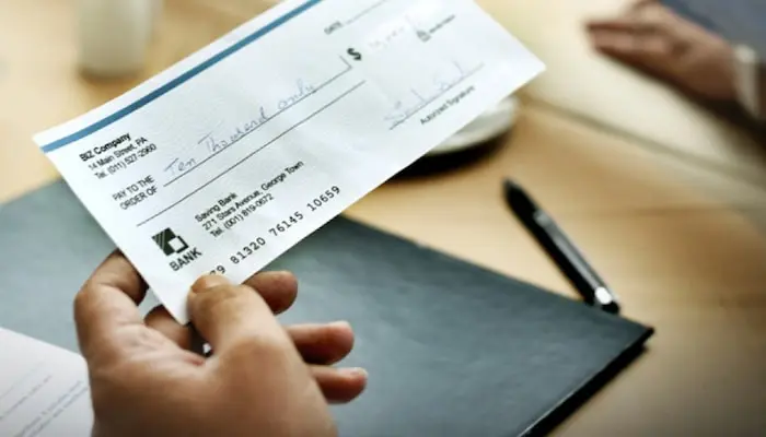 Cheques podem ser usados como garantia de pagamento em algumas transações | Foto: Reprodução/Redes sociais