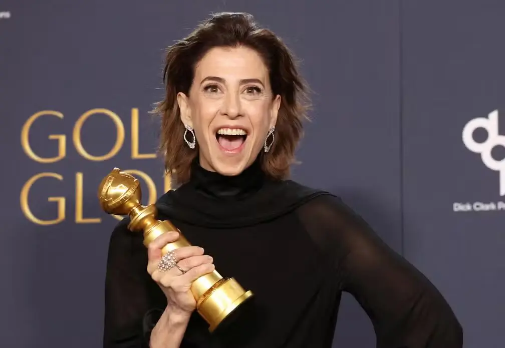 Fernanda Torres vence o Globo de Ouro 2025
